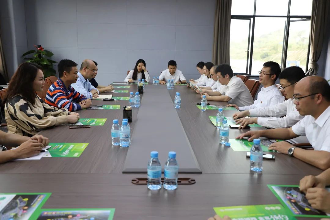7d24eca5bf5999bb7015b6b975e0f748.jpg